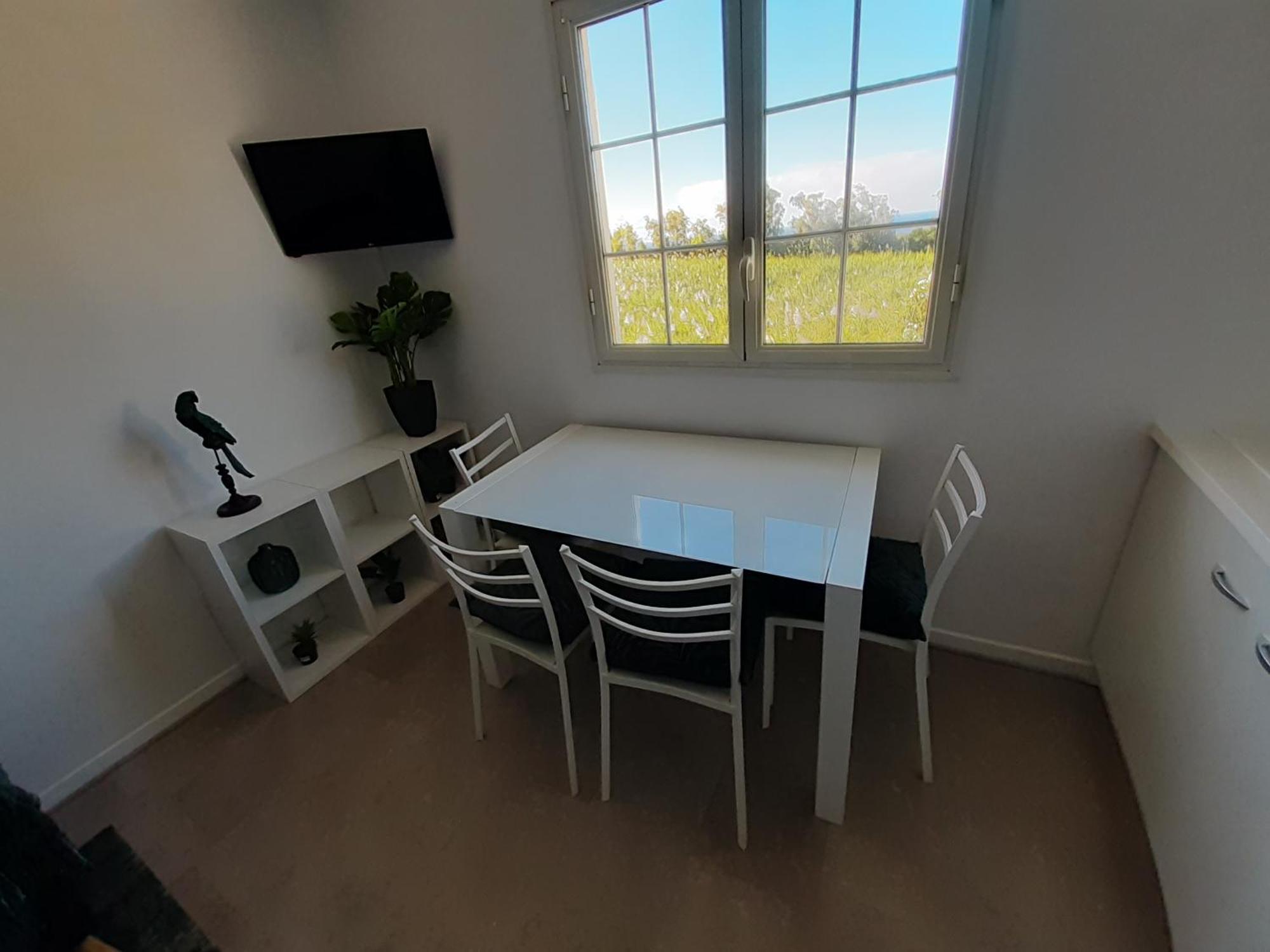 Joli Appartement, Piscine, Jacuzzi Sainte-Suzanne Kültér fotó